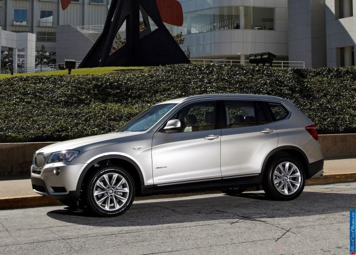 2011 BMW X3 xDrive35i - фотография 75 из 217