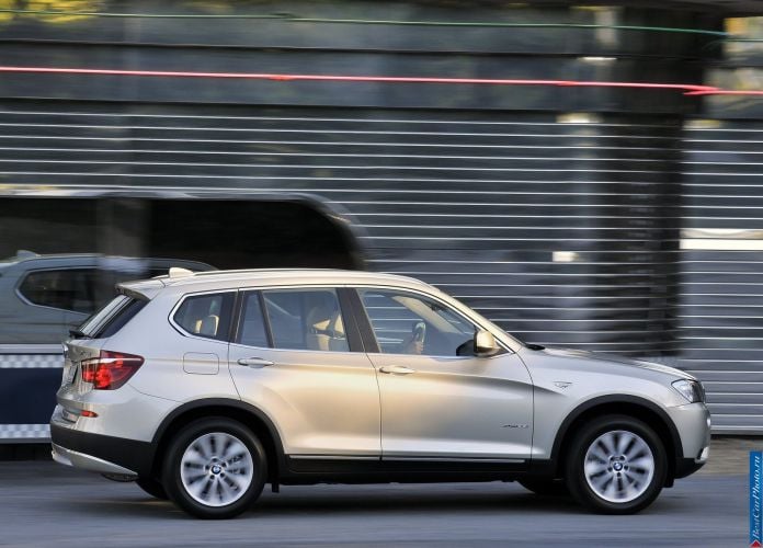2011 BMW X3 xDrive35i - фотография 105 из 217