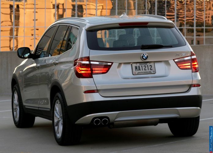 2011 BMW X3 xDrive35i - фотография 118 из 217 2011 BMW X3 xDrive35i - фотография 118 из 217
