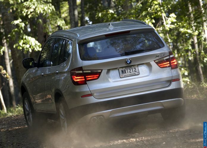 2011 BMW X3 xDrive35i - фотография 125 из 217