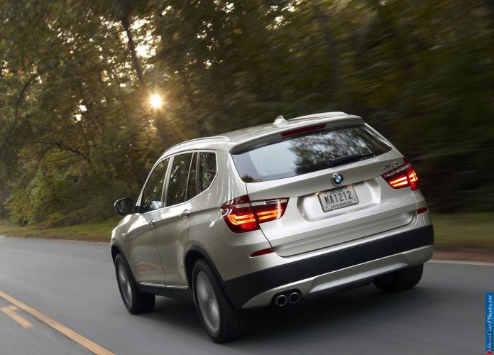 2011 BMW X3 xDrive35i - фотография 127 из 217