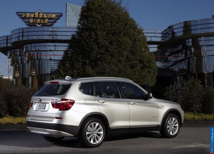 2011 BMW X3 xDrive35i - фотография 138 из 217