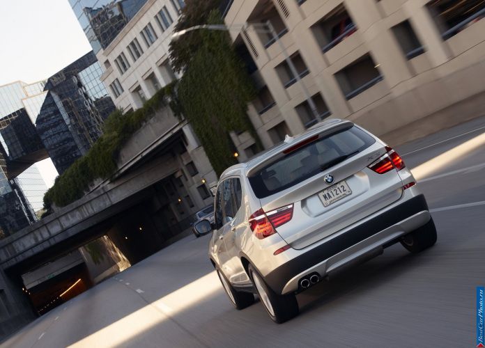 2011 BMW X3 xDrive35i - фотография 145 из 217 2011 BMW X3 xDrive35i - фотография 145 из 217