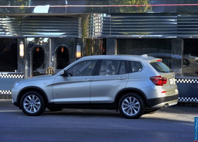 2011 BMW X3 xDrive35i - фотография 151 из 217 2011 BMW X3 xDrive35i - фотография 151 из 217