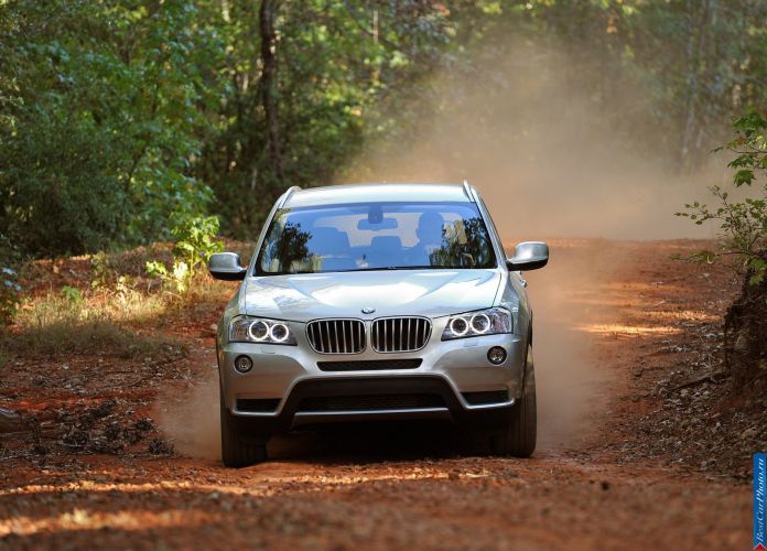 2011 BMW X3 xDrive35i - фотография 166 из 217 2011 BMW X3 xDrive35i - фотография 166 из 217