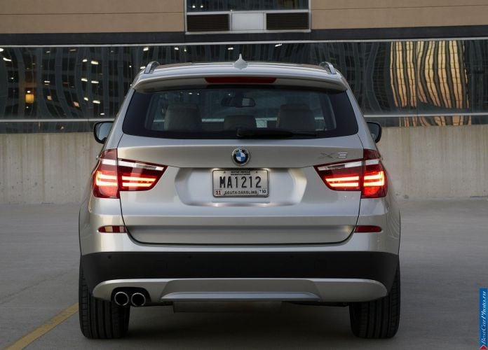 2011 BMW X3 xDrive35i - фотография 172 из 217 2011 BMW X3 xDrive35i - фотография 172 из 217