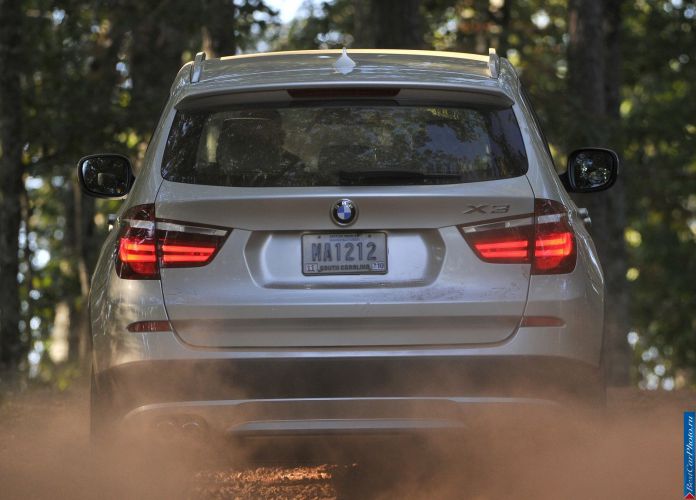 2011 BMW X3 xDrive35i - фотография 174 из 217 2011 BMW X3 xDrive35i - фотография 174 из 217