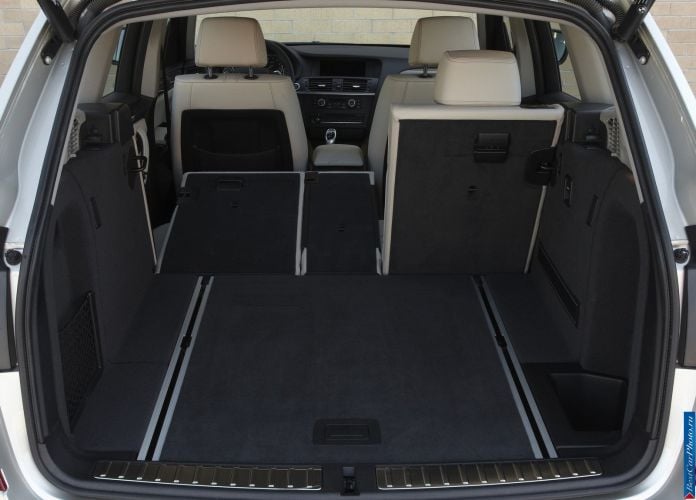 2011 BMW X3 xDrive35i - фотография 195 из 217 2011 BMW X3 xDrive35i - фотография 195 из 217