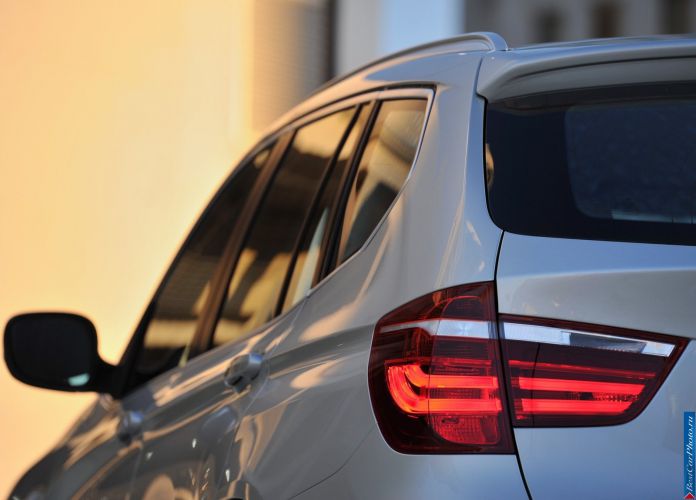 2011 BMW X3 xDrive35i - фотография 200 из 217 2011 BMW X3 xDrive35i - фотография 200 из 217