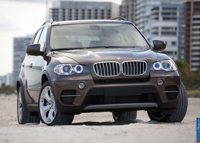 2011 BMW X5 - фотография 1 из 157