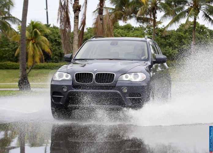 2011 BMW X5 - фотография 34 из 157 2011 BMW X5 - фотография 34 из 157