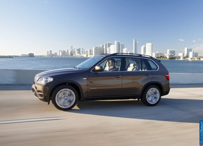 2011 BMW X5 - фотография 38 из 157 2011 BMW X5 - фотография 38 из 157