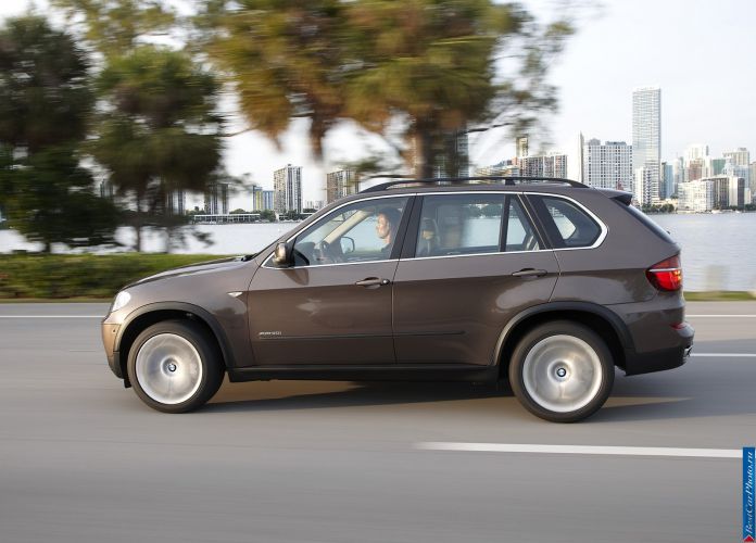 2011 BMW X5 - фотография 51 из 157 2011 BMW X5 - фотография 51 из 157