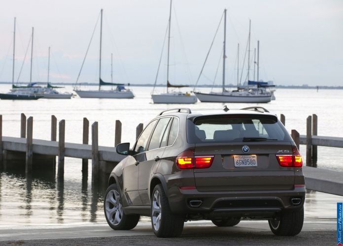 2011 BMW X5 - фотография 70 из 157