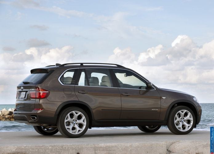 2011 BMW X5 - фотография 77 из 157