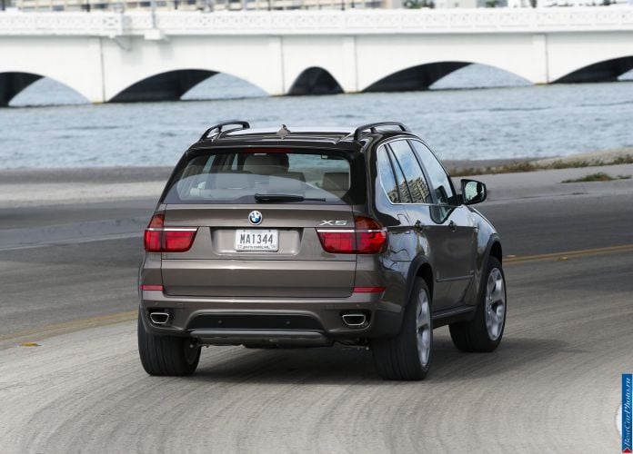 2011 BMW X5 - фотография 85 из 157 2011 BMW X5 - фотография 85 из 157