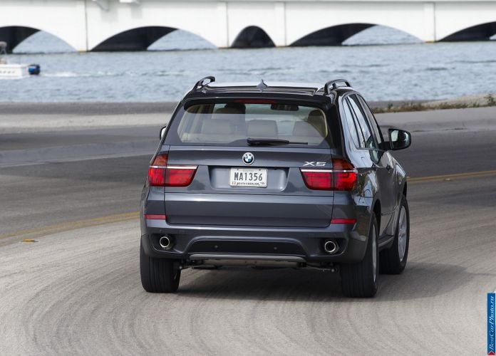 2011 BMW X5 - фотография 100 из 157 2011 BMW X5 - фотография 100 из 157