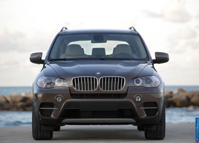 2011 BMW X5 - фотография 116 из 157