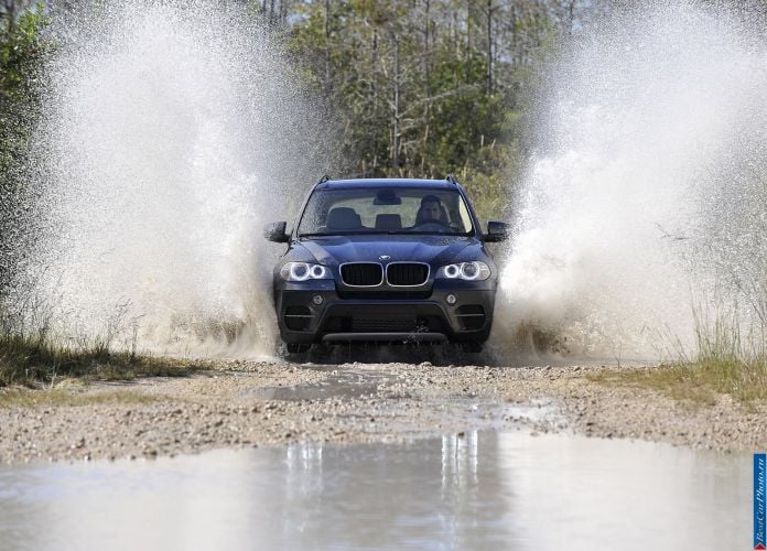 2011 BMW X5 - фотография 118 из 157