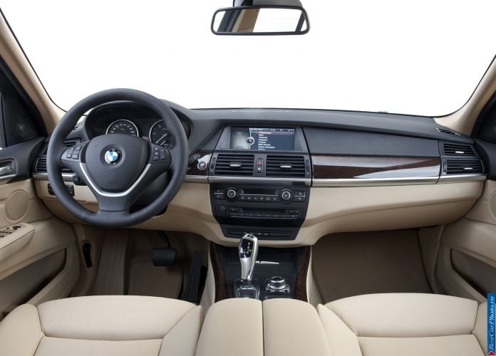 2011 BMW X5 - фотография 128 из 157 2011 BMW X5 - фотография 128 из 157