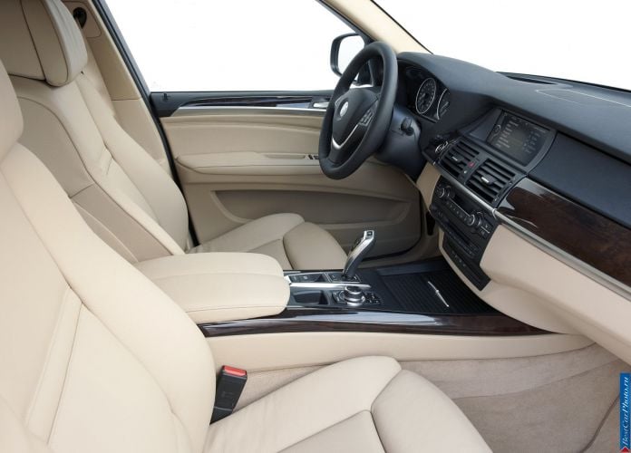2011 BMW X5 - фотография 131 из 157 2011 BMW X5 - фотография 131 из 157