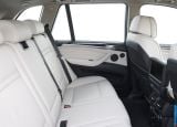 bmw_2011_x5_133.jpg