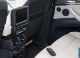 bmw_2011_x5_138.jpg