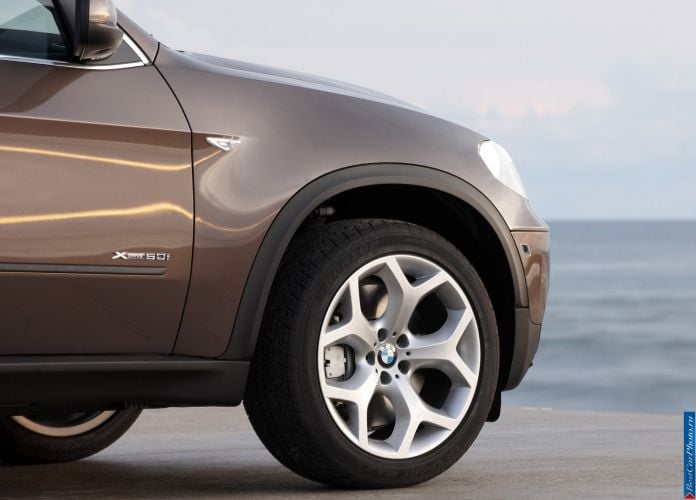 2011 BMW X5 - фотография 142 из 157