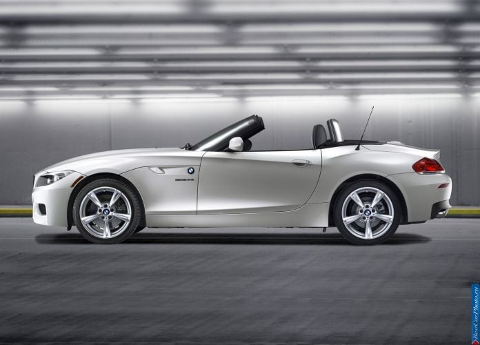 2011 BMW Z4 - фотография 9 из 32 2011 BMW Z4 - фотография 9 из 32