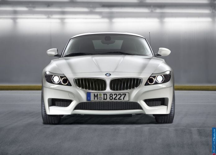 2011 BMW Z4 - фотография 16 из 32