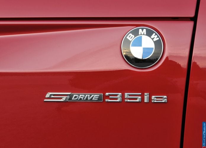 2011 BMW Z4 - фотография 29 из 32