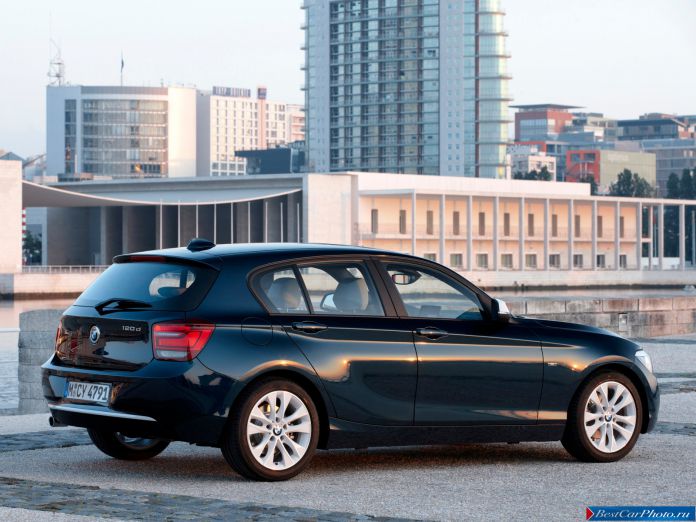 2012 BMW 1-series - фотография 3 из 31