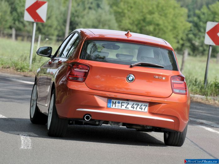 2012 BMW 1-series - фотография 24 из 31