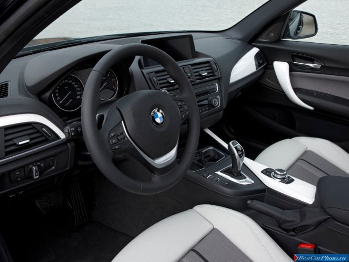 2012 BMW 1-series - фотография 27 из 31