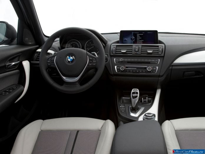 2012 BMW 1-series - фотография 28 из 31