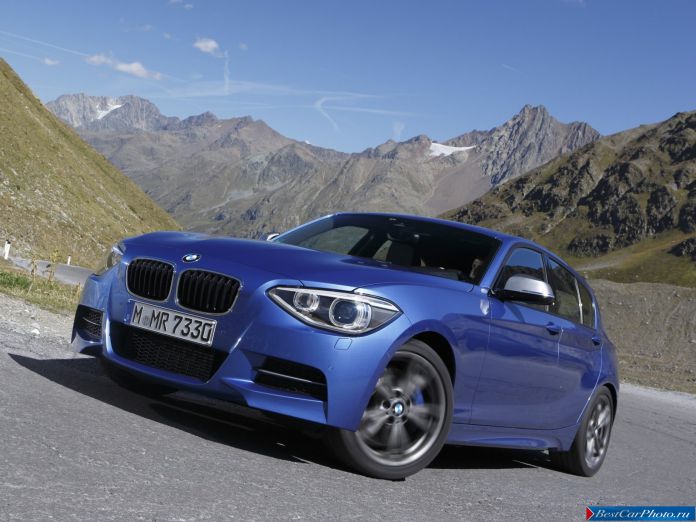 2012 BMW 1-series M - фотография 7 из 18