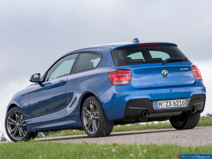 2012 BMW 1-series 3-door M135i - фотография 3 из 33