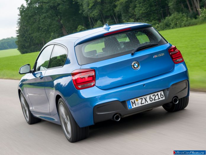 2012 BMW 1-series 3-door M135i - фотография 6 из 33