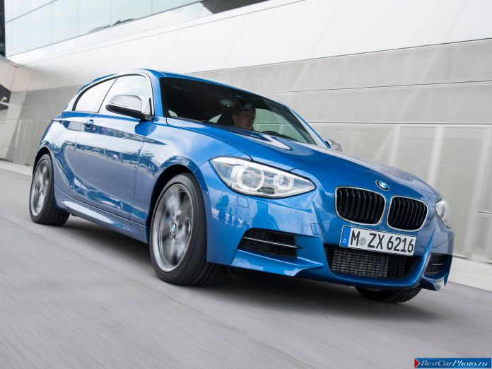 2012 BMW 1-series 3-door M135i - фотография 14 из 33