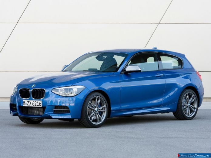 2012 BMW 1-series 3-door M135i - фотография 17 из 33