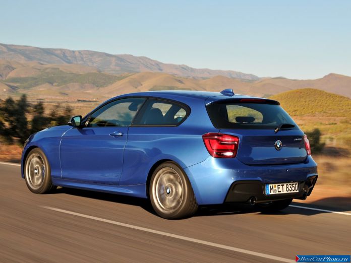 2012 BMW 1-series 3-door M135i - фотография 24 из 33