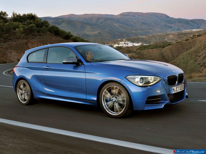 2012 BMW 1-series 3-door M135i - фотография 25 из 33