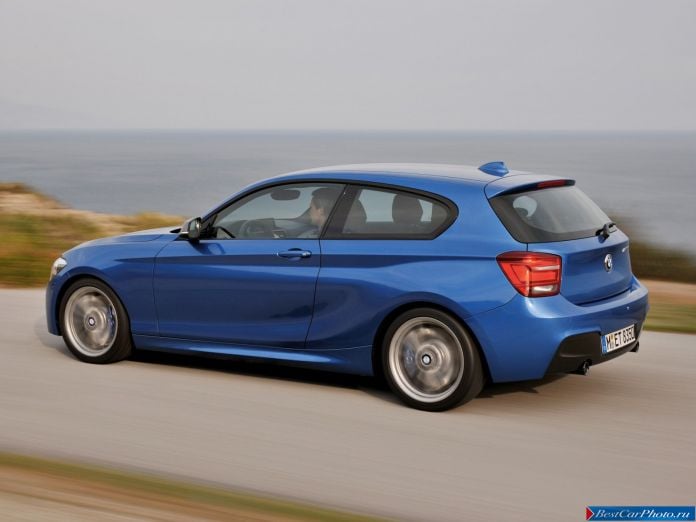 2012 BMW 1-series 3-door M135i - фотография 26 из 33