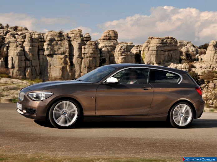 2012 BMW 1-series 3-door - фотография 1 из 20 2012 BMW 1-series 3-door - фотография 1 из 20