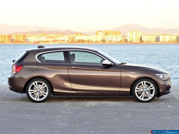 2012 BMW 1-series 3-door - фотография 9 из 20