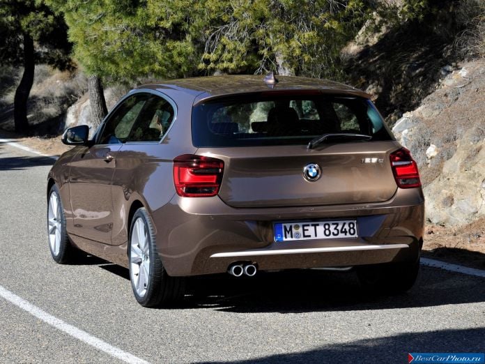 2012 BMW 1-series 3-door - фотография 13 из 20
