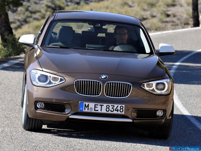 2012 BMW 1-series 3-door - фотография 17 из 20