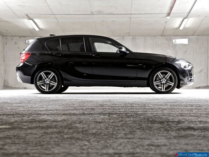 2012 BMW 1-series Sport Line - фотография 32 из 50 2012 BMW 1-series Sport Line - фотография 32 из 50