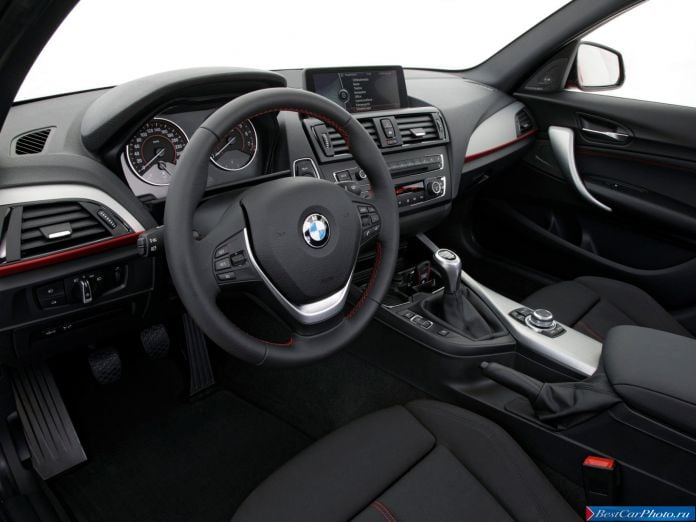 2012 BMW 1-series Sport Line - фотография 45 из 50