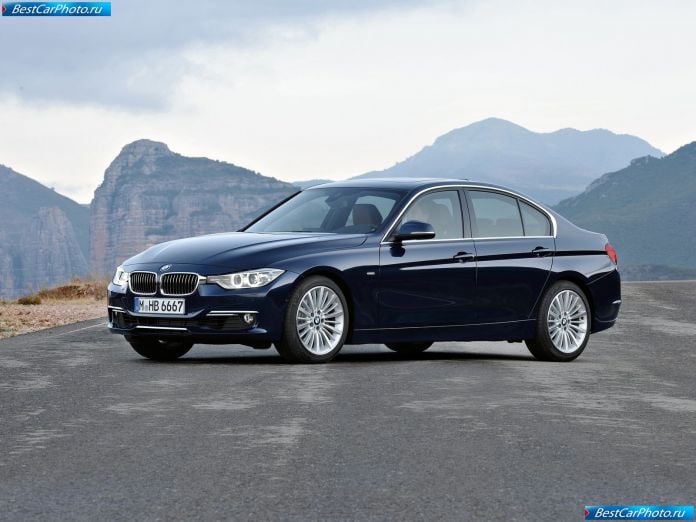 2012 BMW 3-series Sedan - фотография 1 из 114